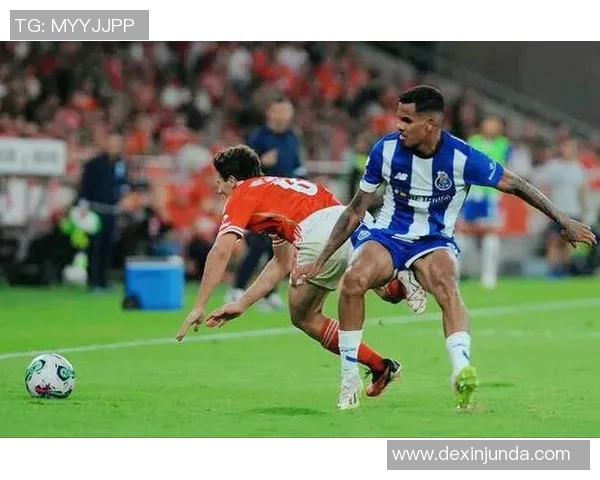 意甲赛场惊现大逆转波尔图狂胜巴萨六球引发热议 意甲赛场惊现大逆转波尔图狂胜巴萨六球引发热议