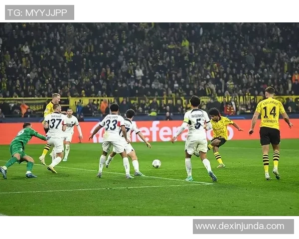 英超激战AC米兰狂胜里昂五球引发全场震撼解析