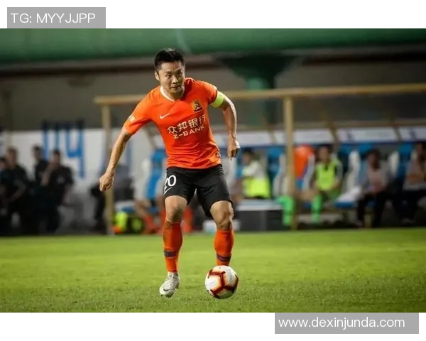 足总杯惊天大逆转拜仁5-0横扫AC米兰乌龙球成比赛转折点