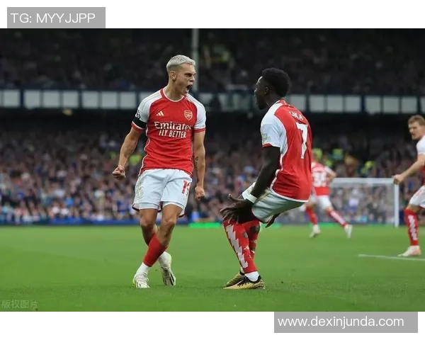 英超精彩对决阿森纳大胜多特蒙德帽子戏法引发全场狂欢解析战术布局 英超精彩对决阿森纳大胜多特蒙德帽子戏法引发全场狂欢解析战术布局