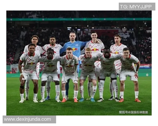 巴黎圣日耳曼友谊赛大胜莱比锡六比二全场焦点瞬间回顾与分析